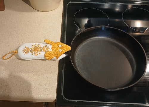 Handle Cover for Cast Iron Pans: Inspired by Pyrex Butterfly Gold
