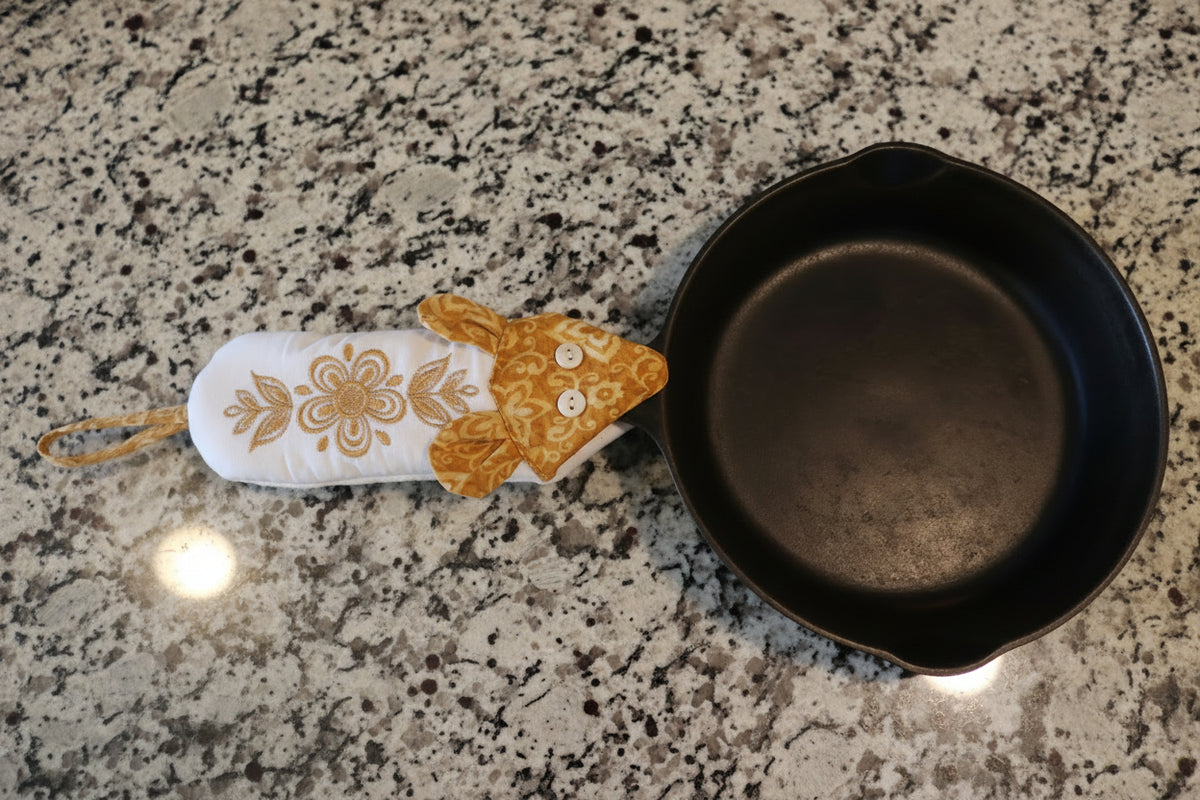 Handle Cover for Cast Iron Pans: Inspired by Pyrex Butterfly Gold
